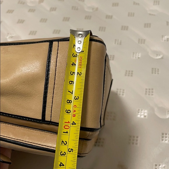 Classic Reed Krakoff Purse - Picture 14 of 15